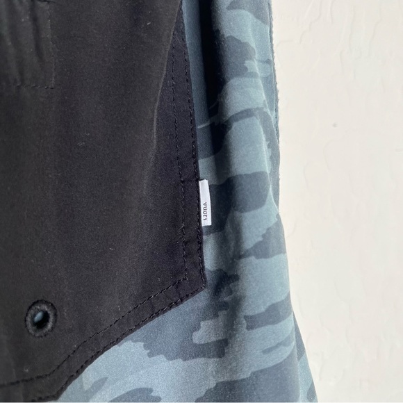 Vuori Men's Kore Short Camo - Picture 4 of 4